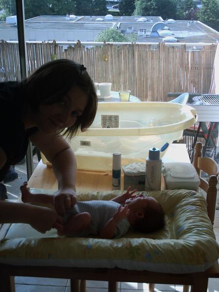 1er bain &agrave; la maison.